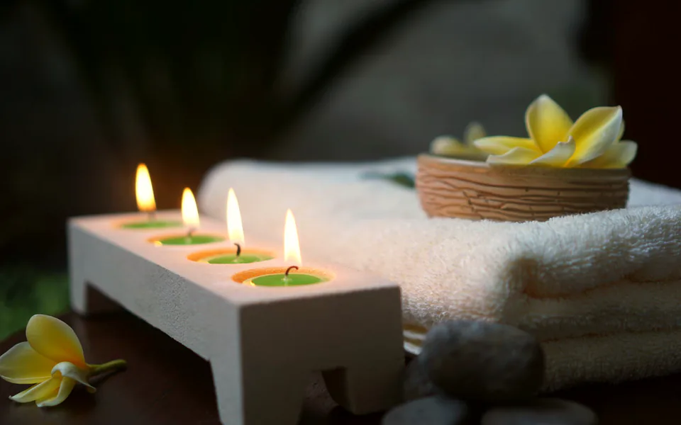 Sırt & Boyun Masajı — Aleyna Spa